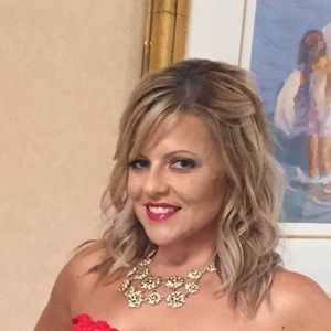 Meet your Posher, Paula